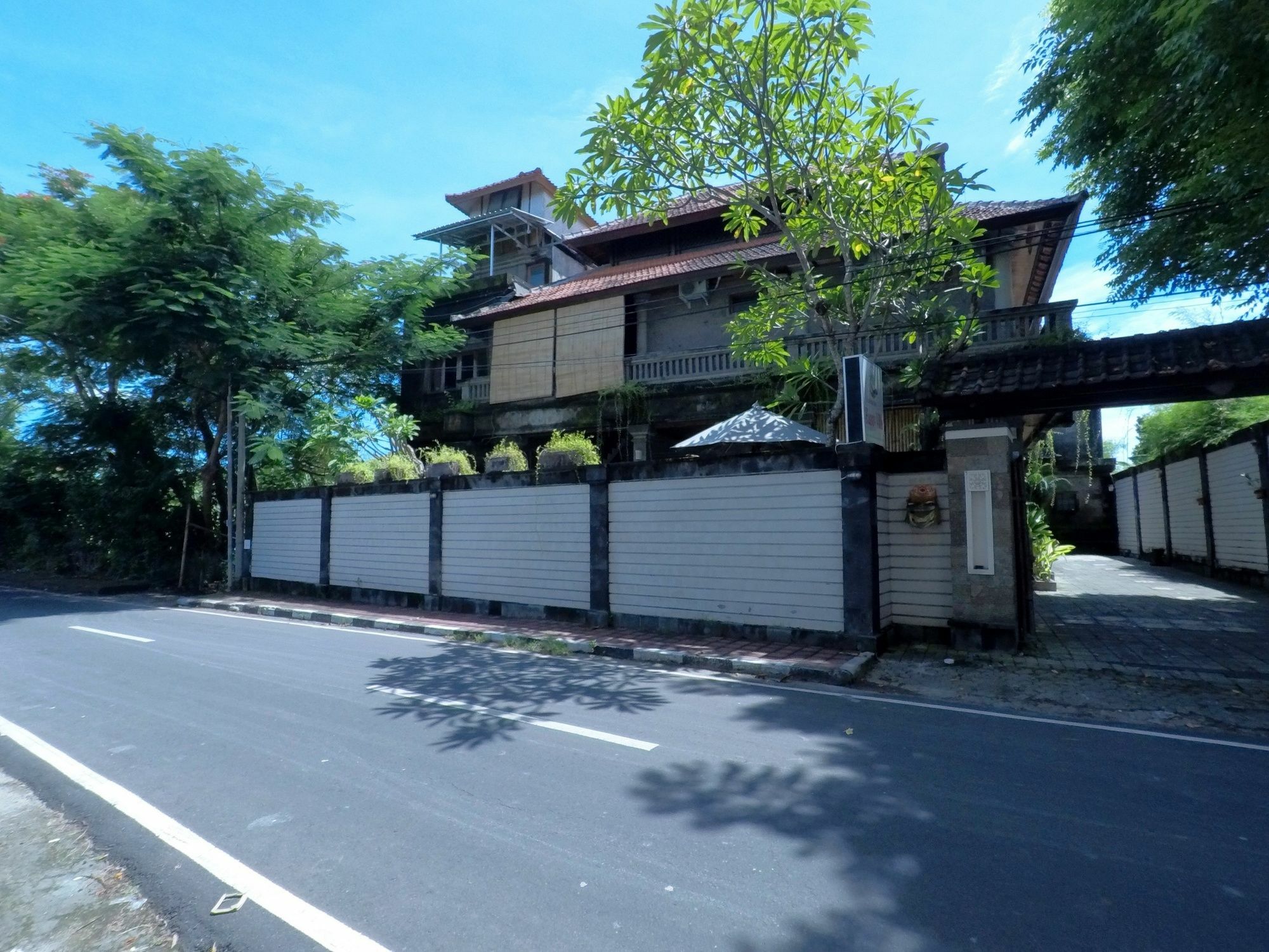 Villa Happy Jimbaran Exterior photo